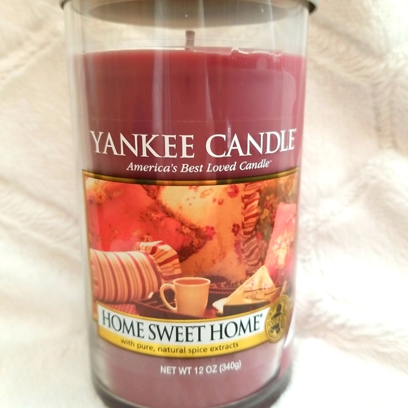 Home Sweet Home Yankee Candle (12 oz)